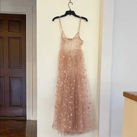 πΈβ¨ Lirika Matoshi Pink Star Tulle Maxi Dress β Size Small β¨πΈ - Picture 2 of 9